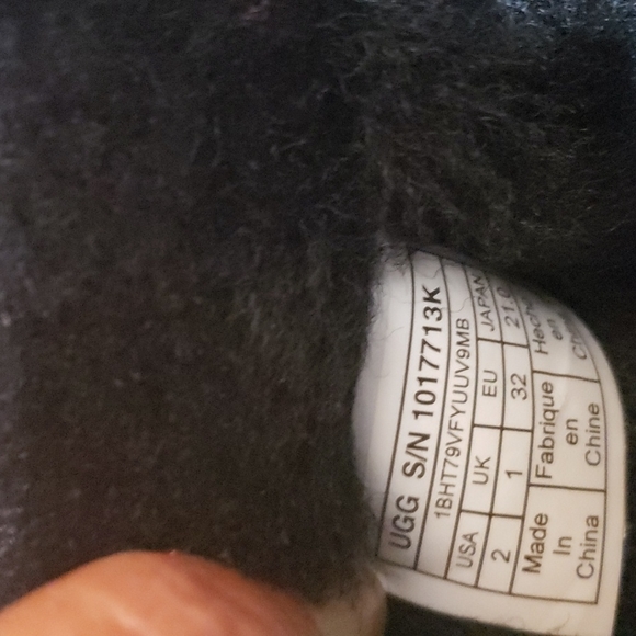 UGG Kid's CLASSIC II Tall boot - Picture 9 of 12